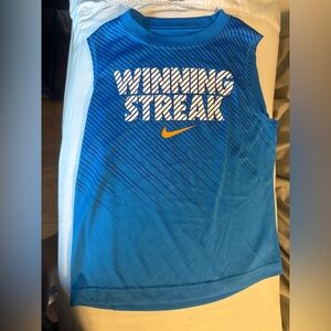Boys Nike dry fit Athletic Tank size 6 qty 2